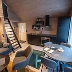 Manndalen Sjobuer * Samuelsberg