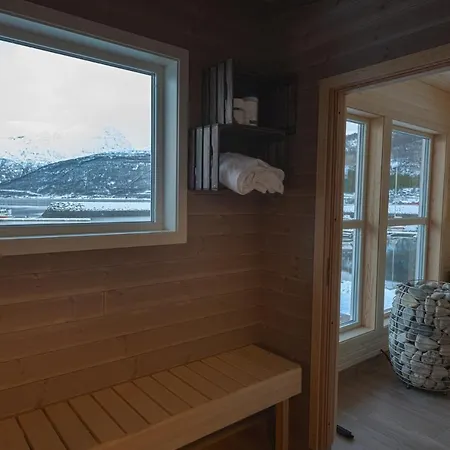 Manndalen Sjobuer