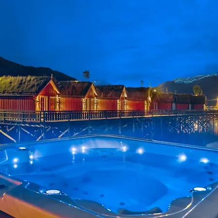 Manndalen Sjobuer Lodge *