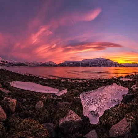 Manndalen Sjobuer
