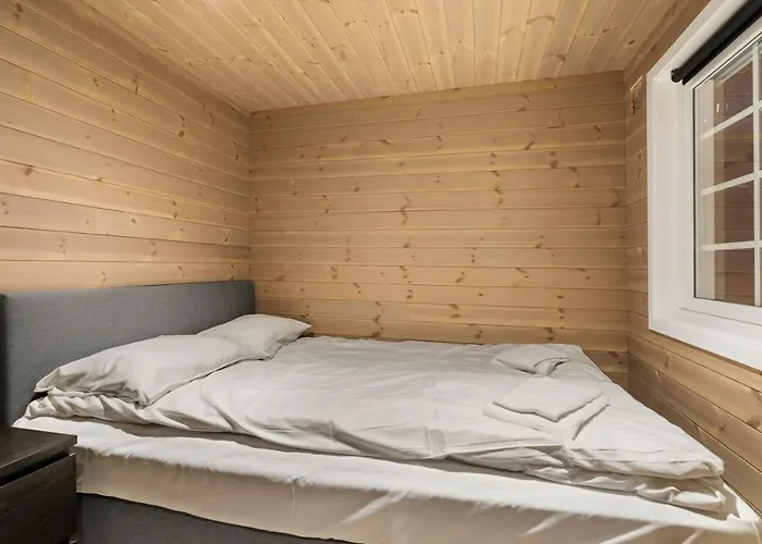 Lodge Manndalen Sjobuer