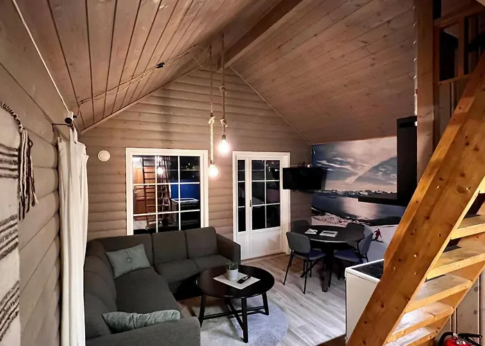 Lodge Manndalen Sjobuer *